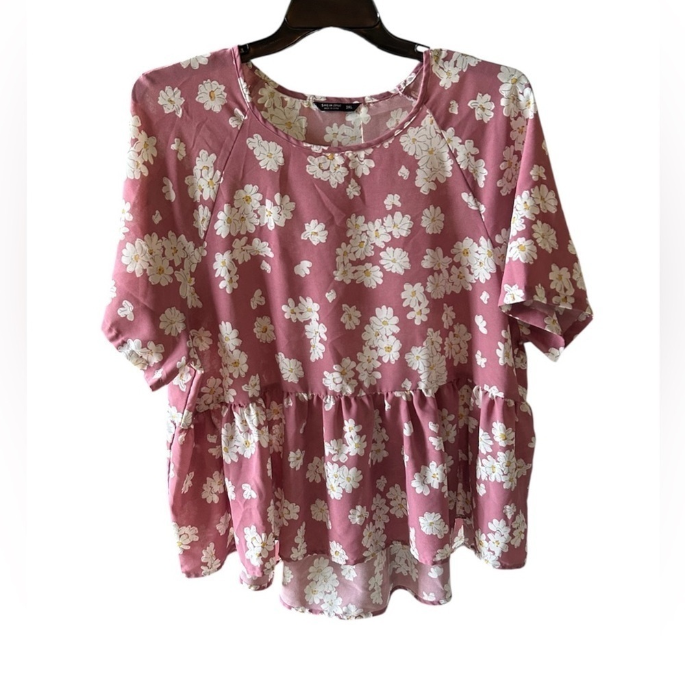 SHEIN Women’s Plus Size Floral Blouse